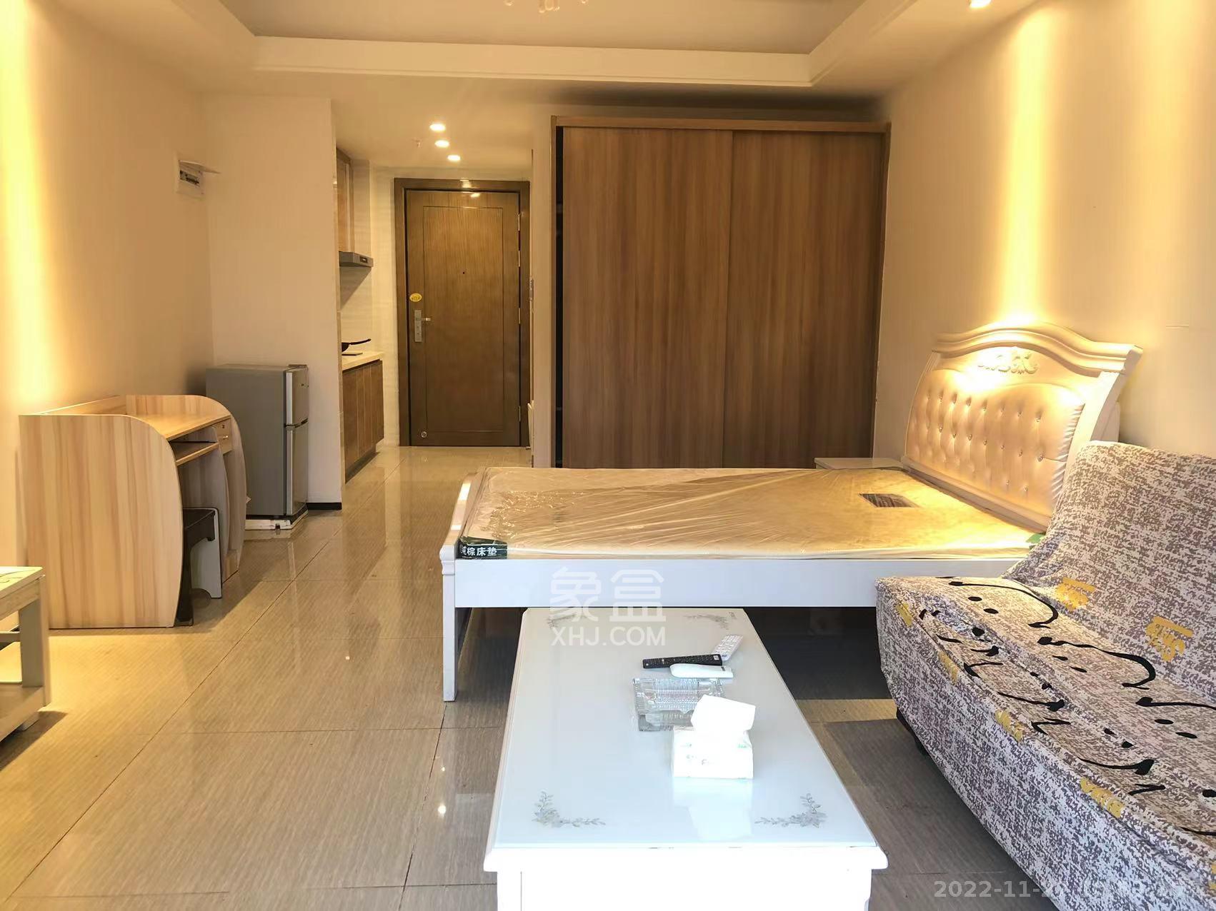 恒大翡翠华庭 1室1厅1卫 1500.0元/月