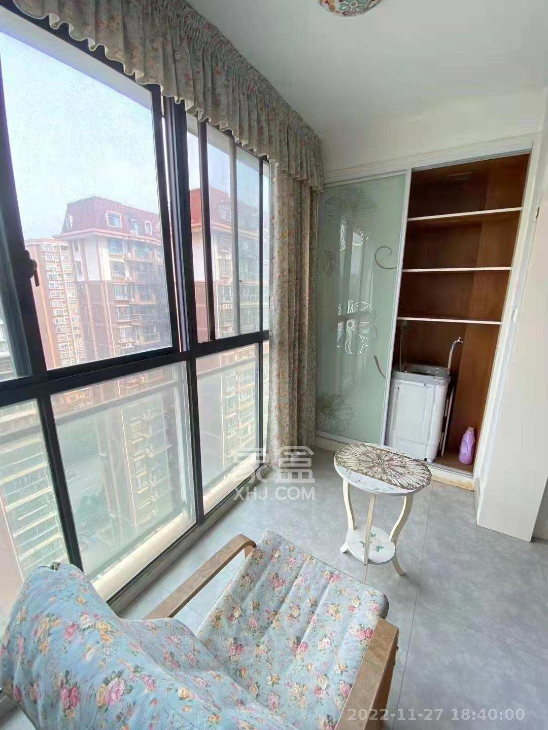 巢之恋  1室1厅1卫    1400.0元/月室内图