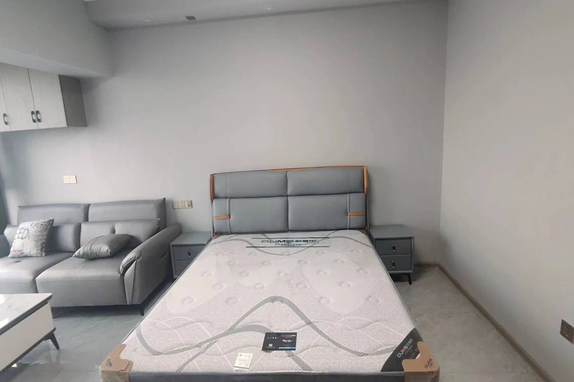 金钟大雁城  1室1厅1卫   1900.00元/月室内图