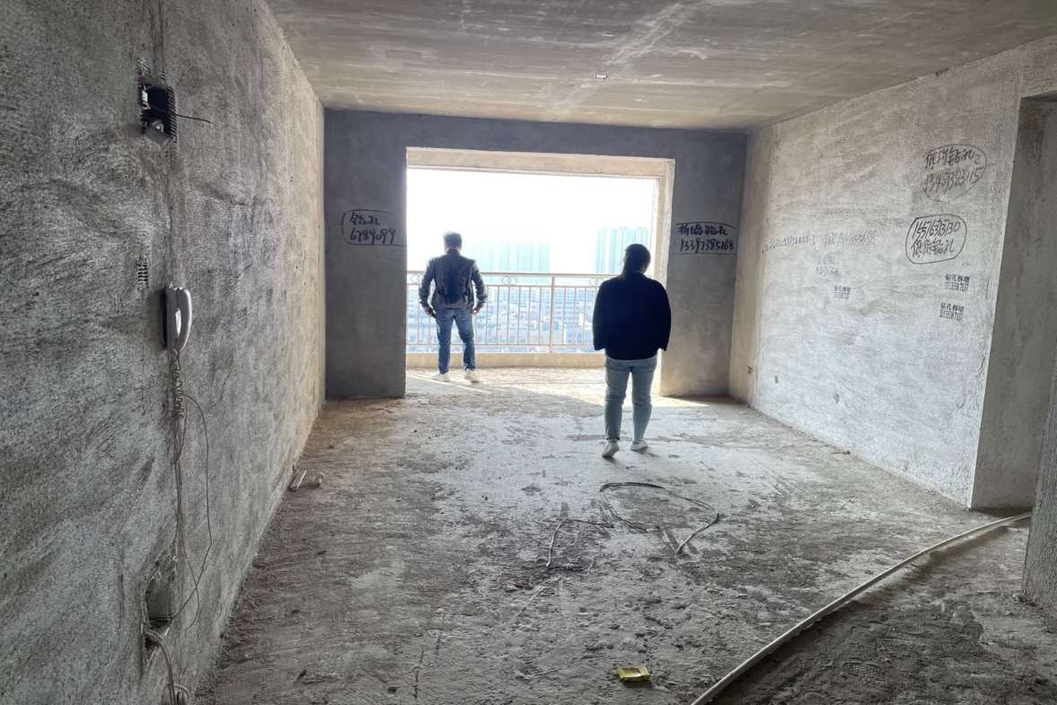 御景花园小区(娄底）  3室2厅2卫    55.8万客厅