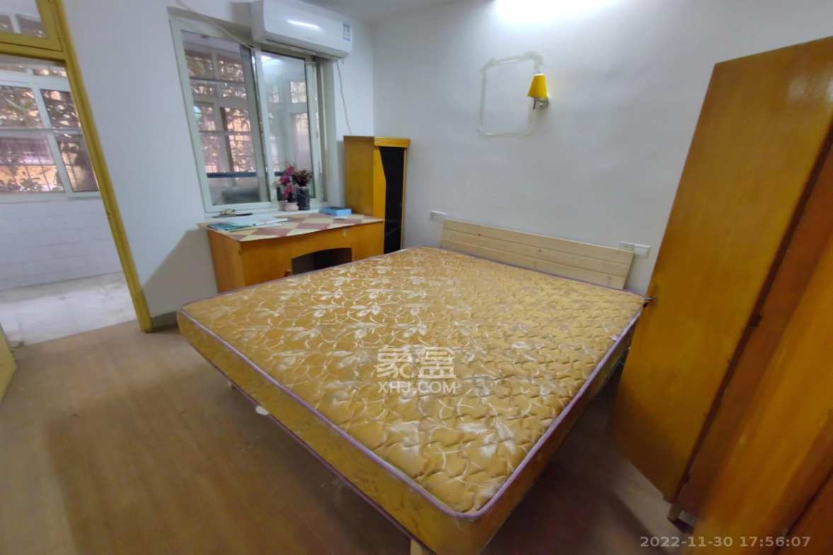 群芳园  2室1厅1卫    1800.0元/月室内图