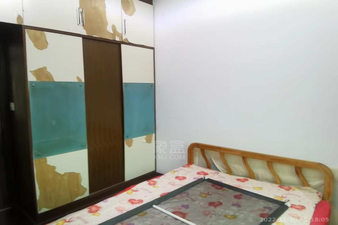 水玻璃宿舍 4室2厅2卫 1100.00元/月 水玻璃宿舍 4室2厅2卫 1100.00元/月小区图