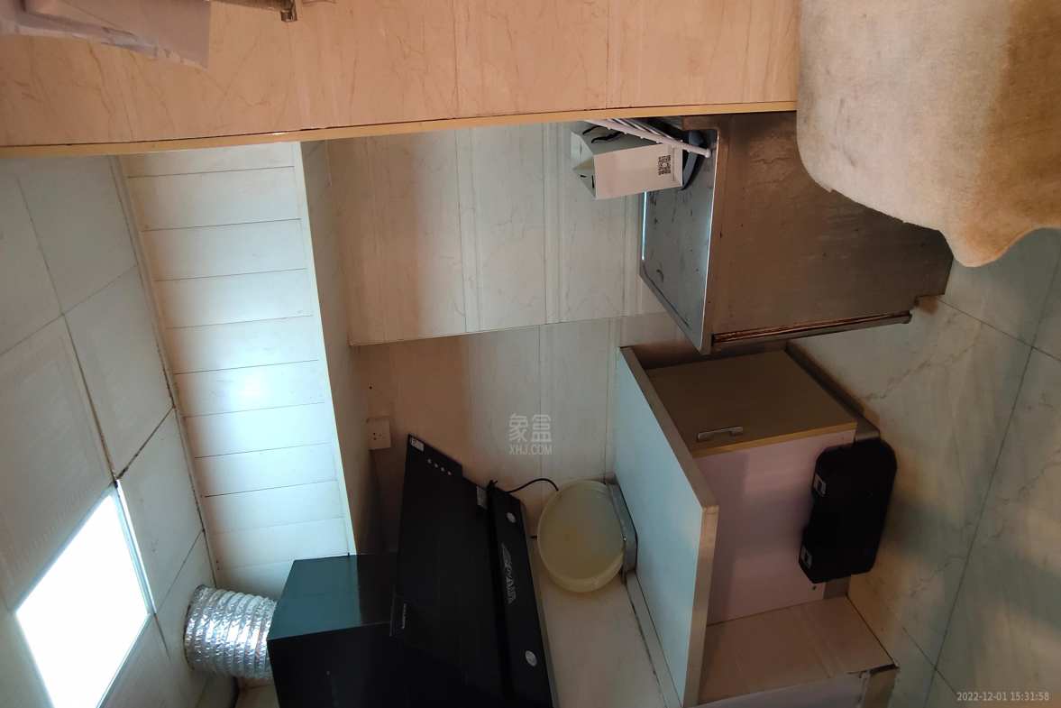 金轮时代广场 1室1厅1卫 1300.00元/月 金轮时代广场 1室1厅1卫 1300.00元/月室内图