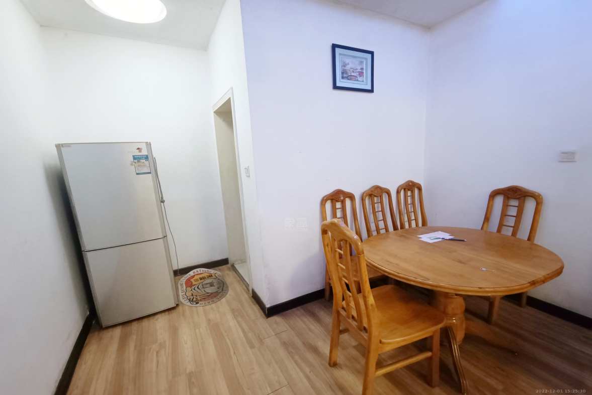 天鹅花园 2室1厅1卫 1300.00元/月 天鹅花园 2室1厅1卫 1300.00元/月室内图