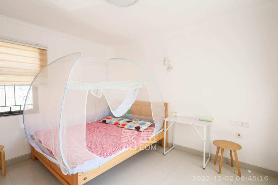 好莱城(弘德西街) 3室2厅1卫 2600.0元/月 好莱城(弘德西街) 3室2厅1卫 2600.0元/月室内图