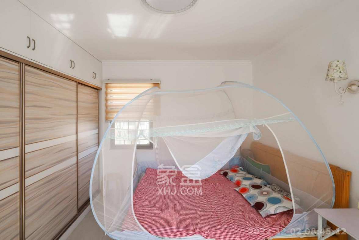 好莱城(弘德西街) 3室2厅1卫 2600.0元/月 好莱城(弘德西街) 3室2厅1卫 2600.0元/月室内图