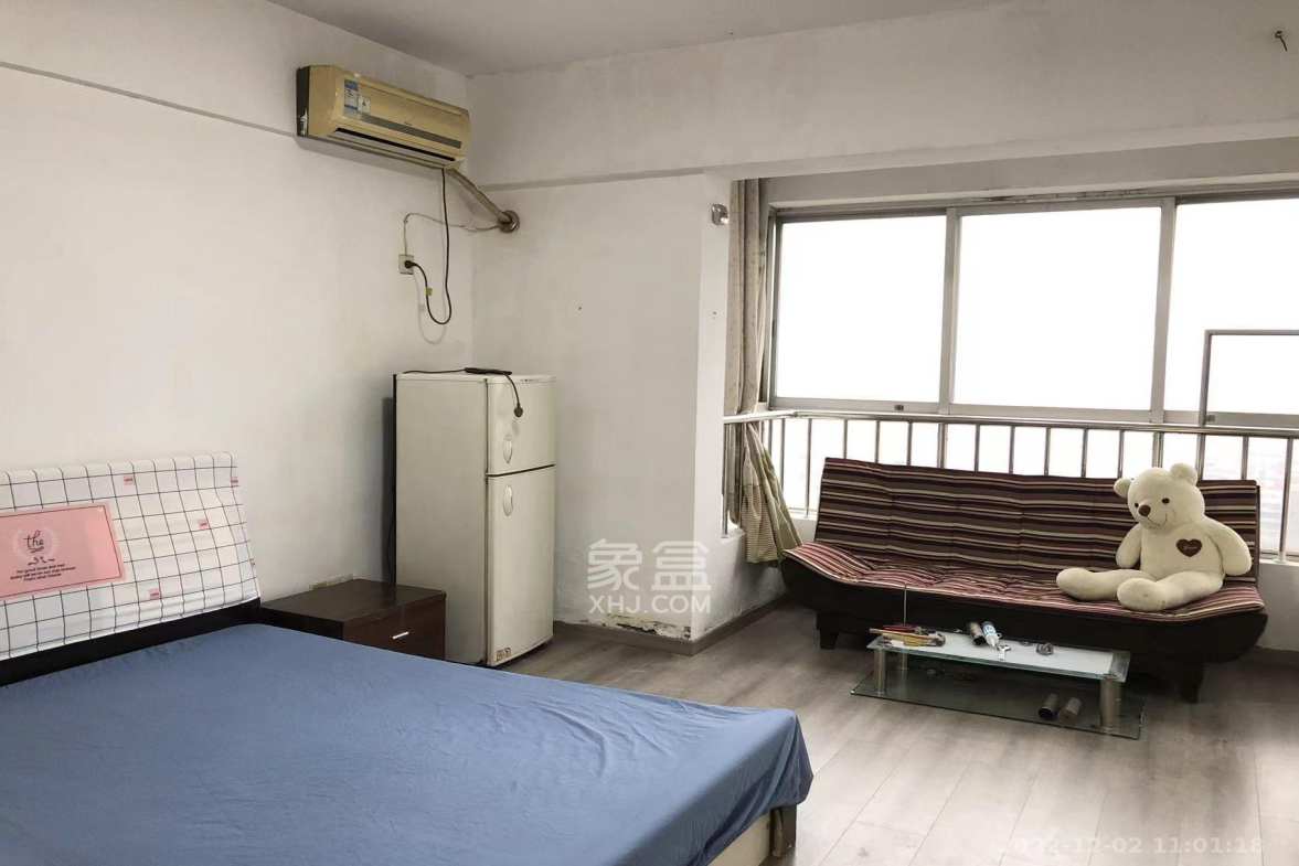 锦华时代  1室1厅1卫    1300.0元/月室内图