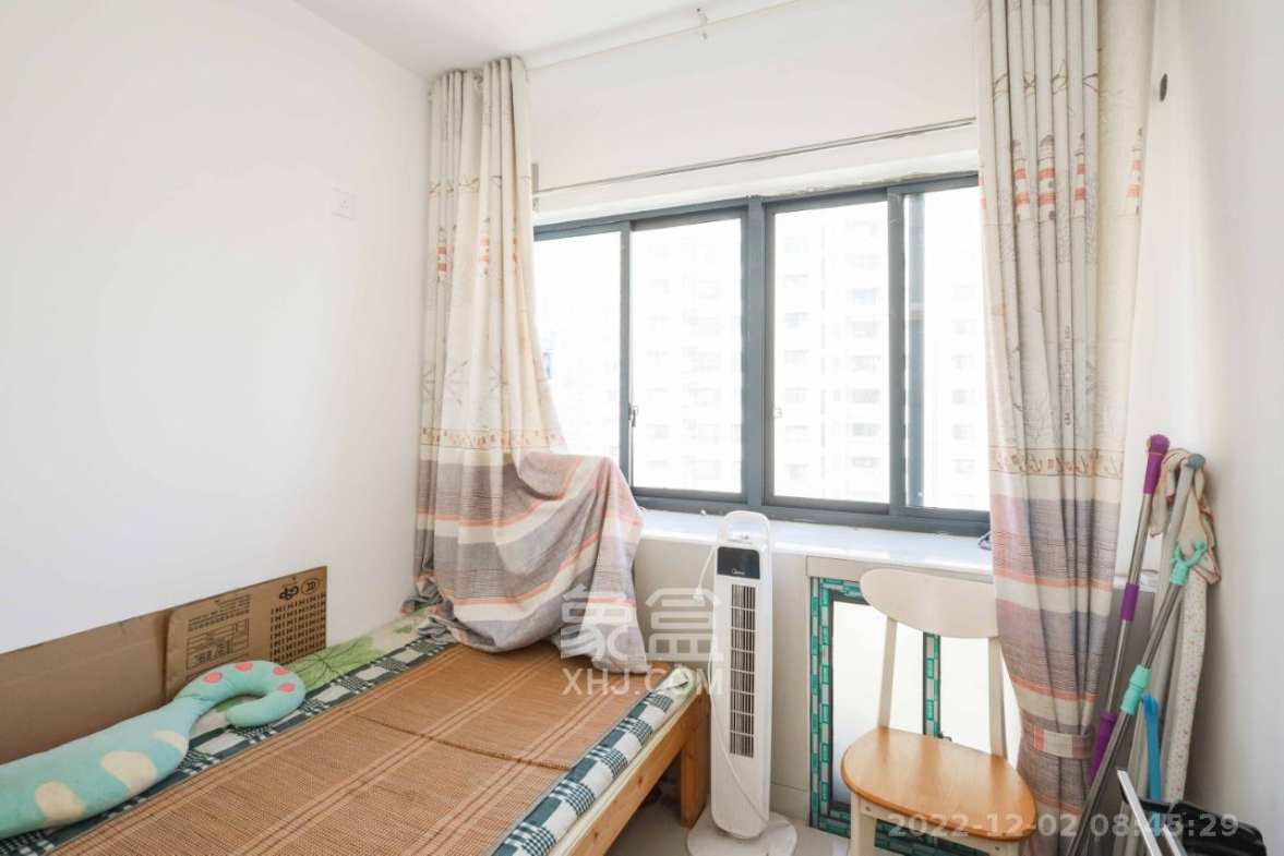 好莱城(弘德西街) 3室2厅1卫 2600.0元/月 好莱城(弘德西街) 3室2厅1卫 2600.0元/月室内图