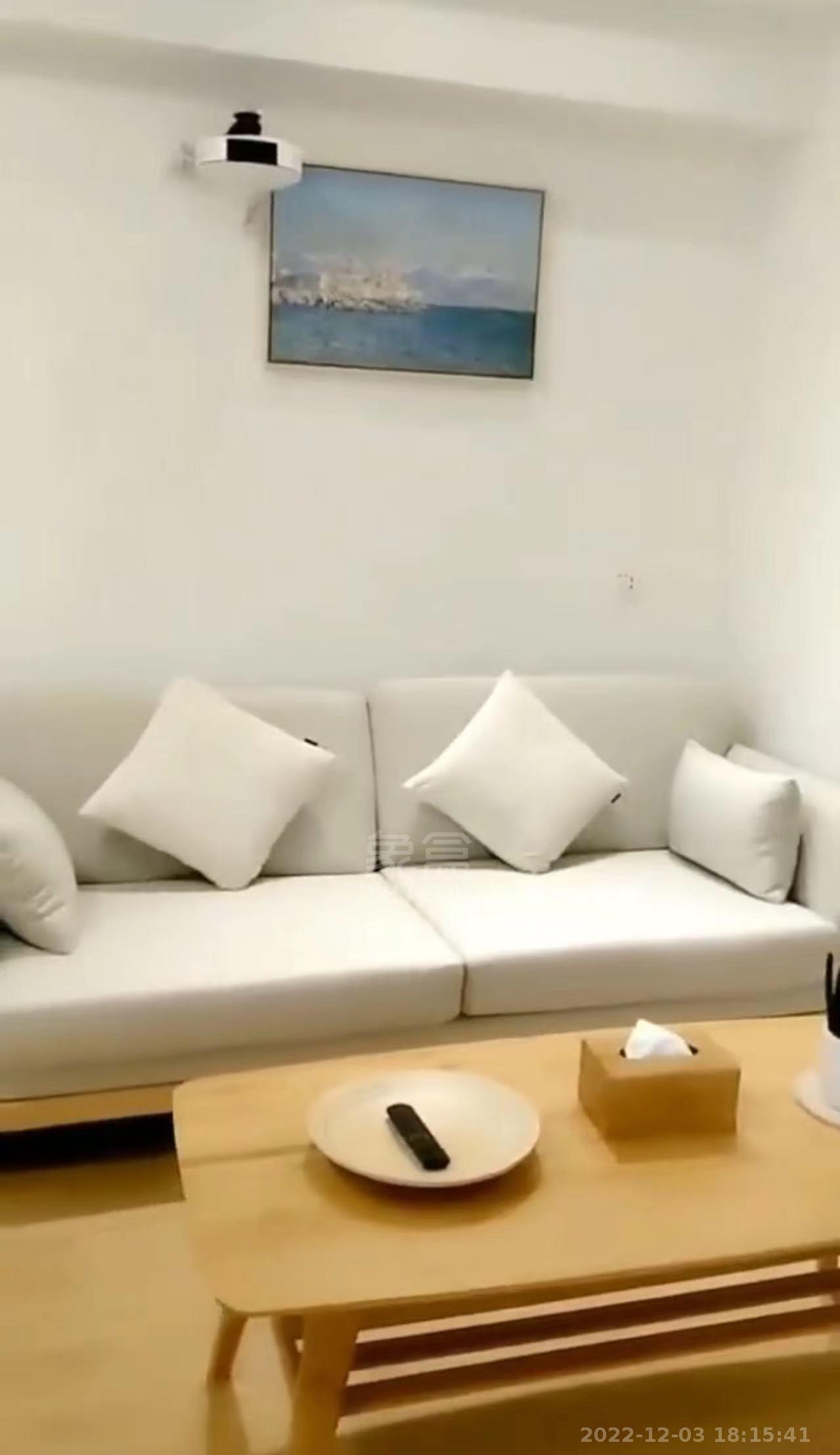 双银大厦  1室1厅1卫   1700.00元/月