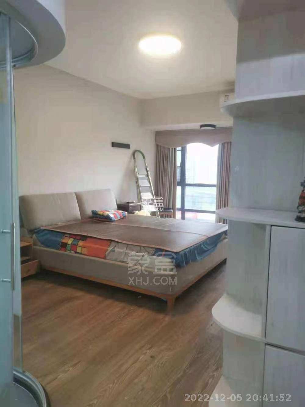 美的城一期 3室2厅1卫 2300.00元/月 美的城一期 3室2厅1卫 2300.00元/月室内图