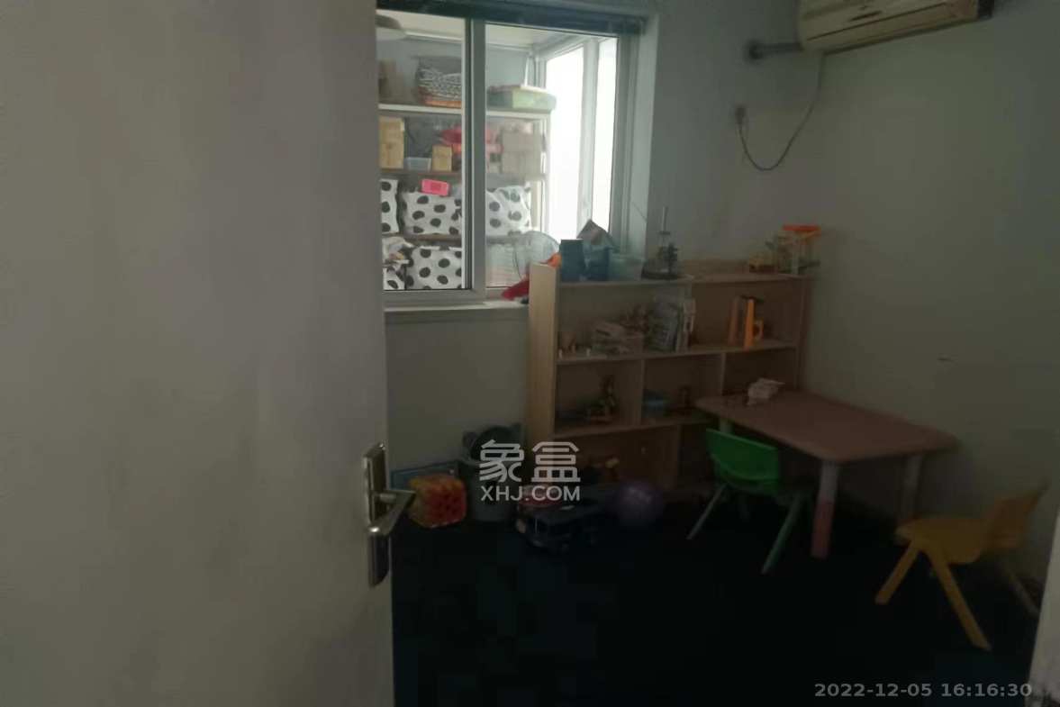 佳天国际新城  3室2厅1卫    4000.0元/月室内图