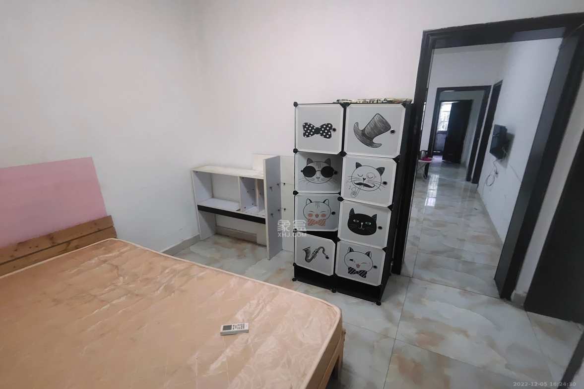 妹子山社区（曙光社区）  3室1厅1卫    1700.0元/月室内图