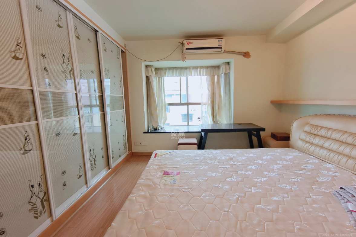 景香苑 3室2厅1卫 2000.0元/月 景香苑 3室2厅1卫 2000.0元/月室内图