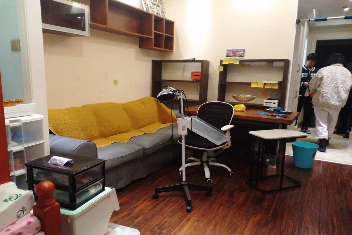 万豪城市花园  1室1厅1卫   1300.00元/月户型图