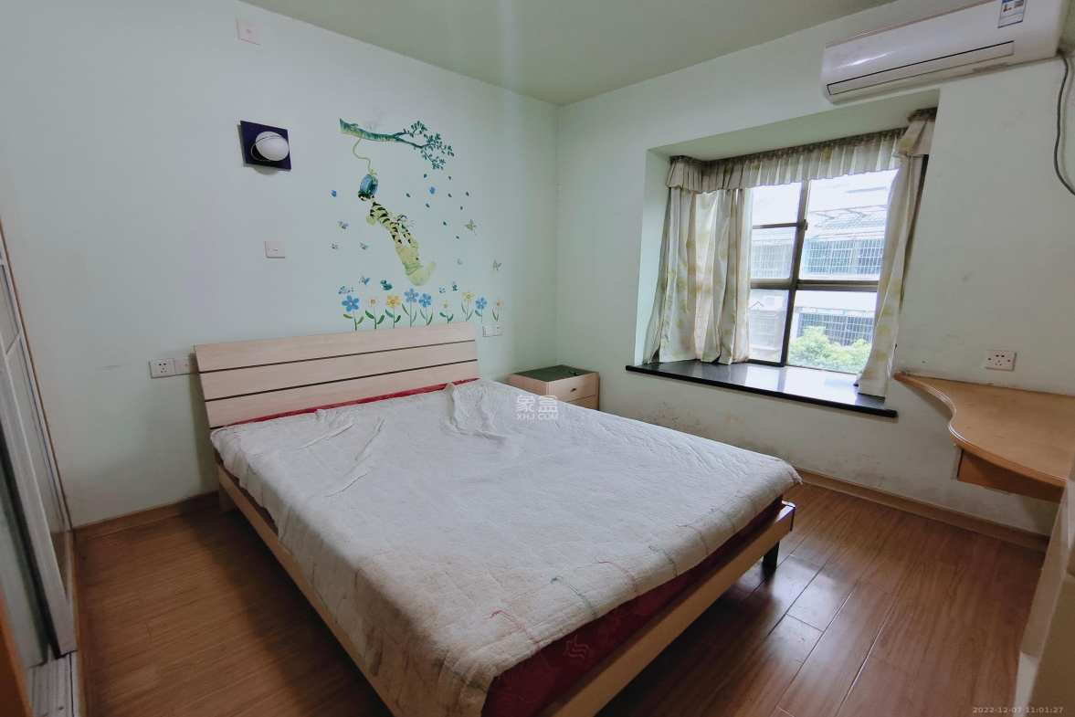 景香苑 3室2厅1卫 2000.0元/月 景香苑 3室2厅1卫 2000.0元/月室内图