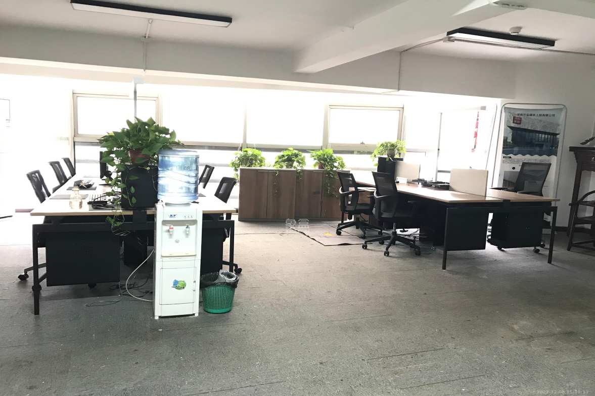 城市快线（新建大厦）  1室1厅1卫    5200.0元/月室内图