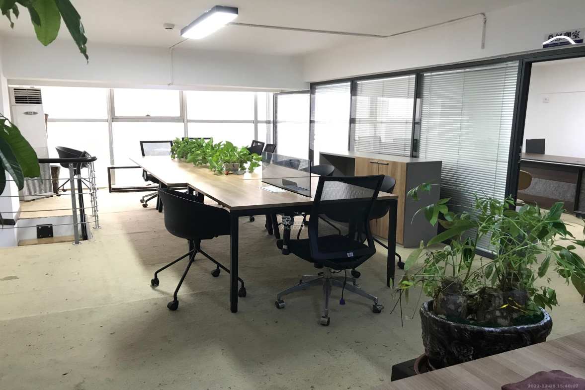城市快线（新建大厦）  1室1厅1卫    5200.0元/月室内图