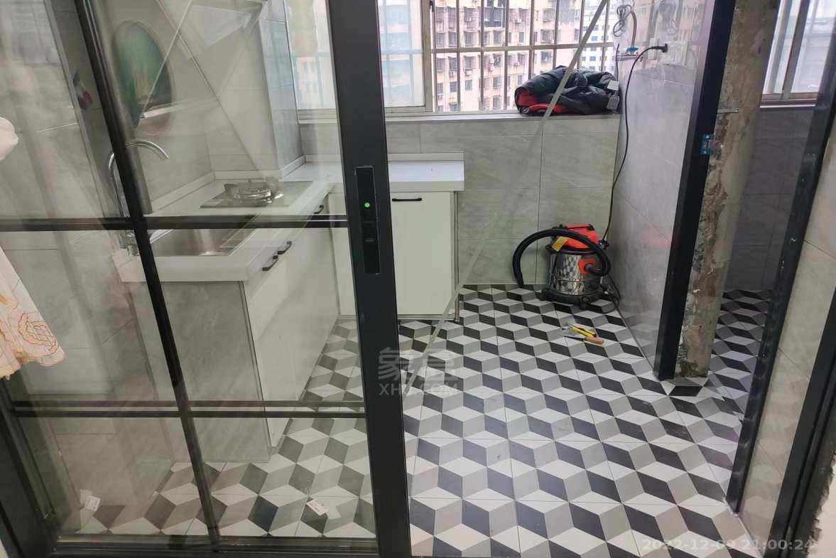 城南春天(金城大厦) 2室1厅1卫 1500.00元/月 城南春天(金城大厦) 2室1厅1卫 1500.00元/月室内图