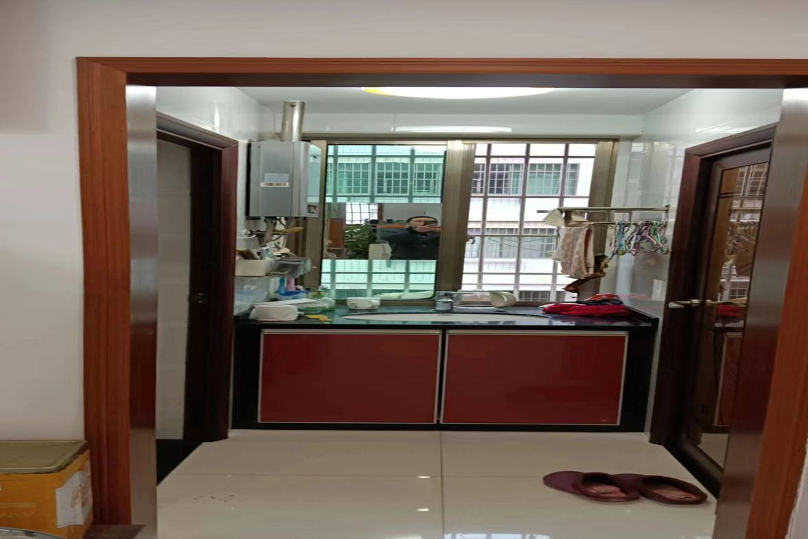 幸福小区 3室2厅1卫 1600.00元/月 幸福小区 3室2厅1卫 1600.00元/月室内图