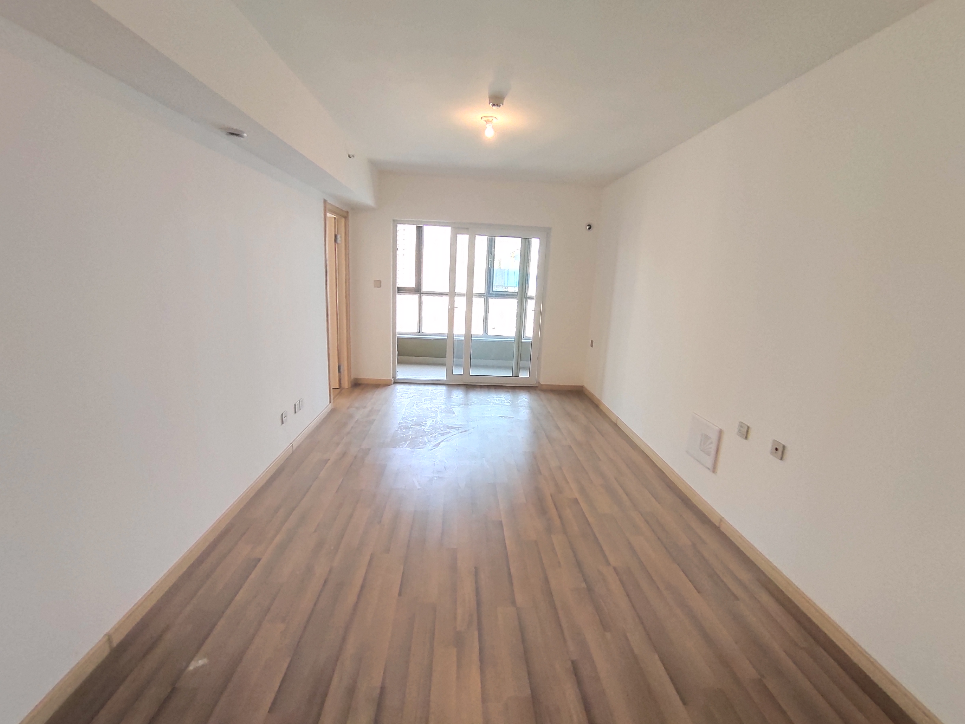 中铁建万科翡翠  3室2厅1卫   195.00万