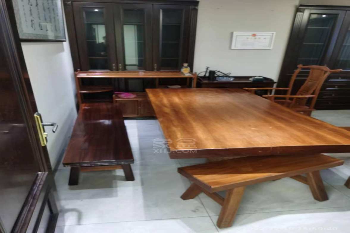 汉华国际 3室2厅1卫 3500.00元/月 汉华国际 3室2厅1卫 3500.00元/月室内图