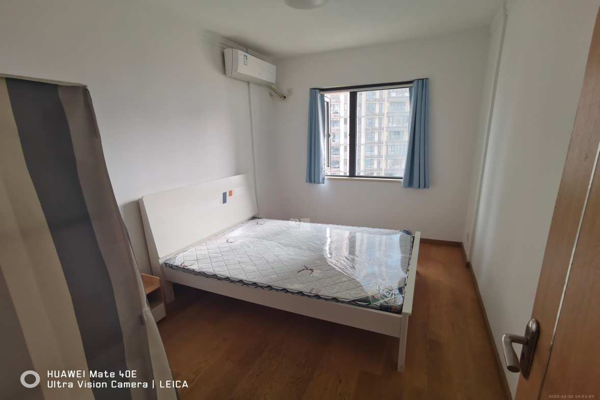 万润滨江天著  3室2厅2卫    2500.0元/月室内图
