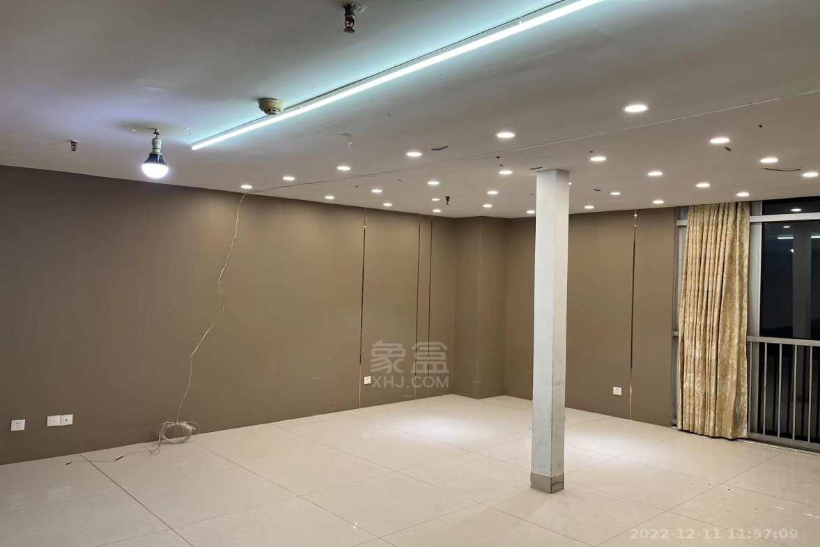 金轮时代广场  0室0厅0卫   2300.00元/月室内图