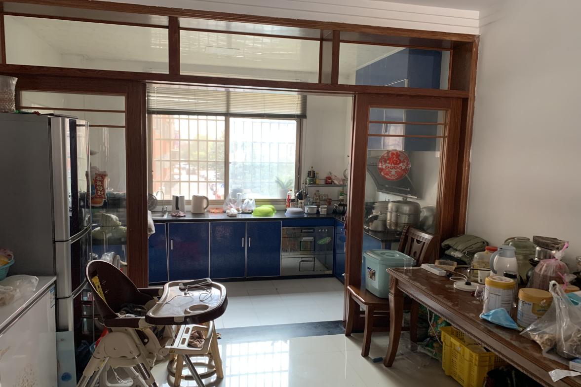 西街印象 3室2厅2卫 53.8万 西街印象 3室2厅2卫 53.8万厨房