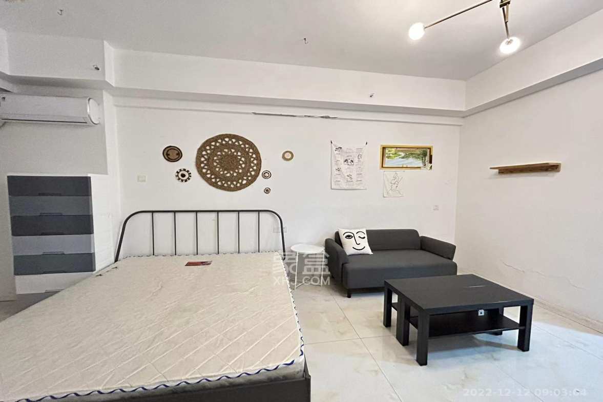 北辰三角洲E4区  1室1厅1卫    2400.0元/月室内图