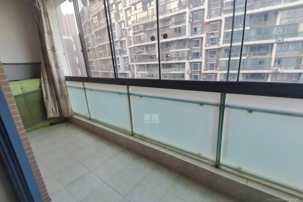 湘江北尚  3室2厅2卫    3200.0元/月室内图