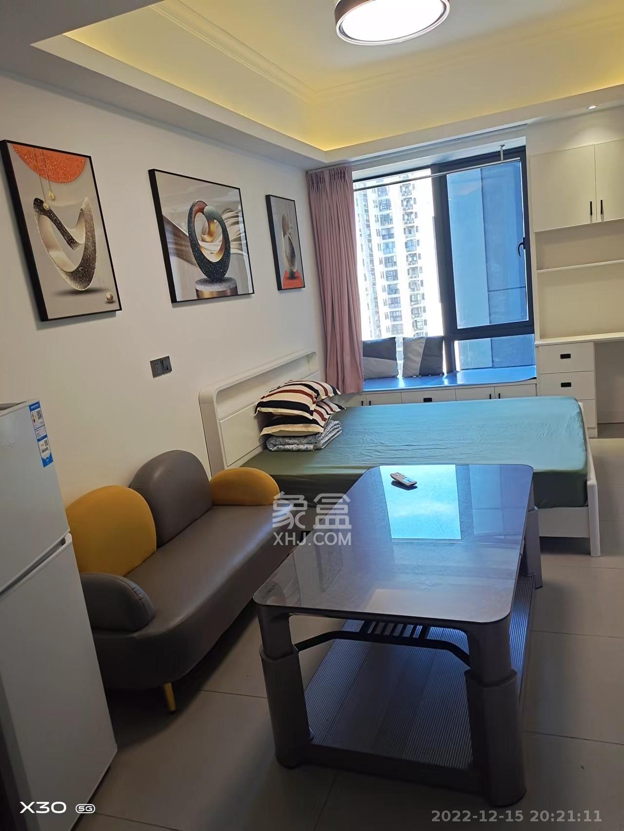 万润时光里 1室1厅1卫 2200.0元/月