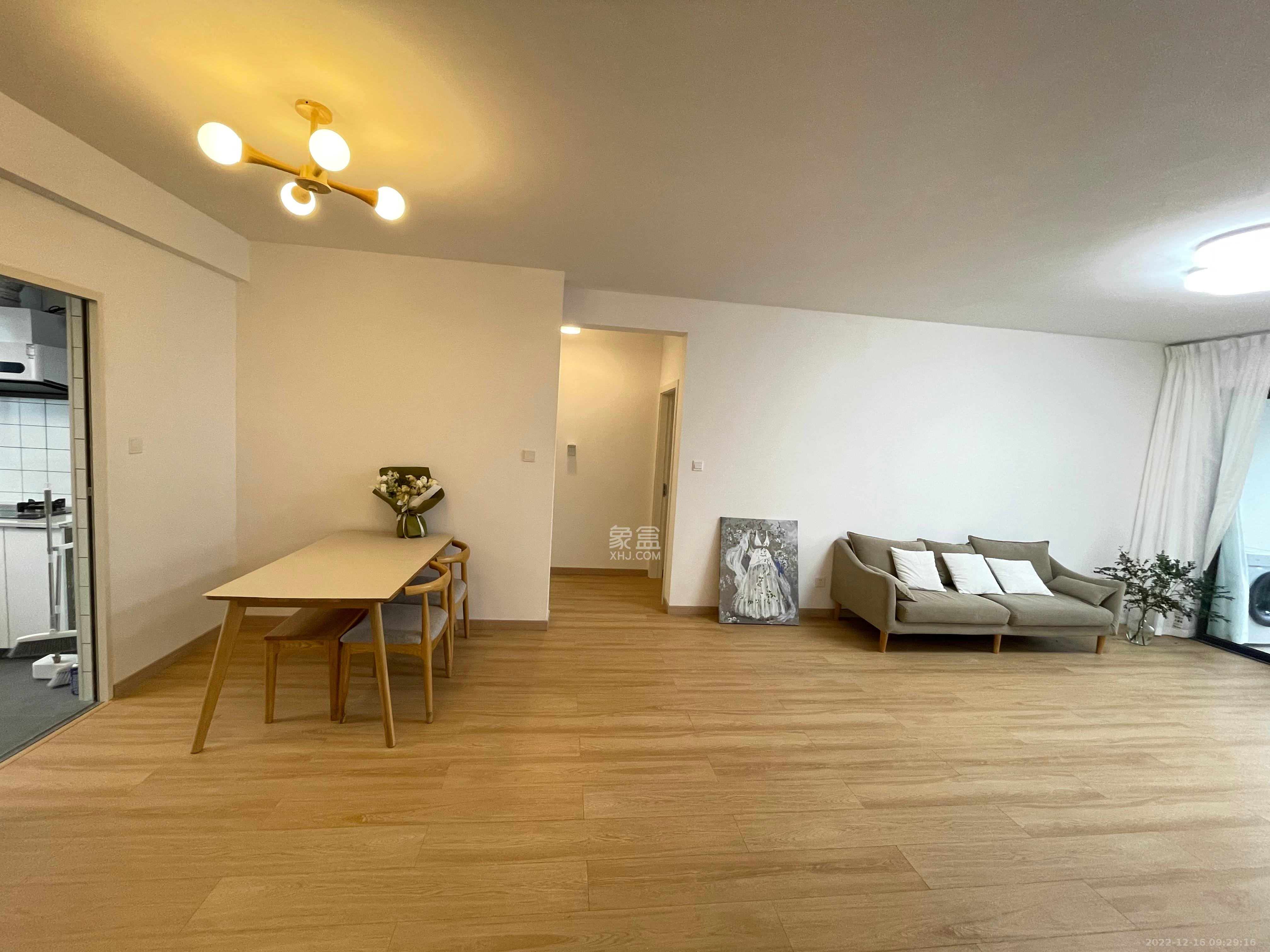 梦想枫林湾 3室2厅2卫 3550.0元/月