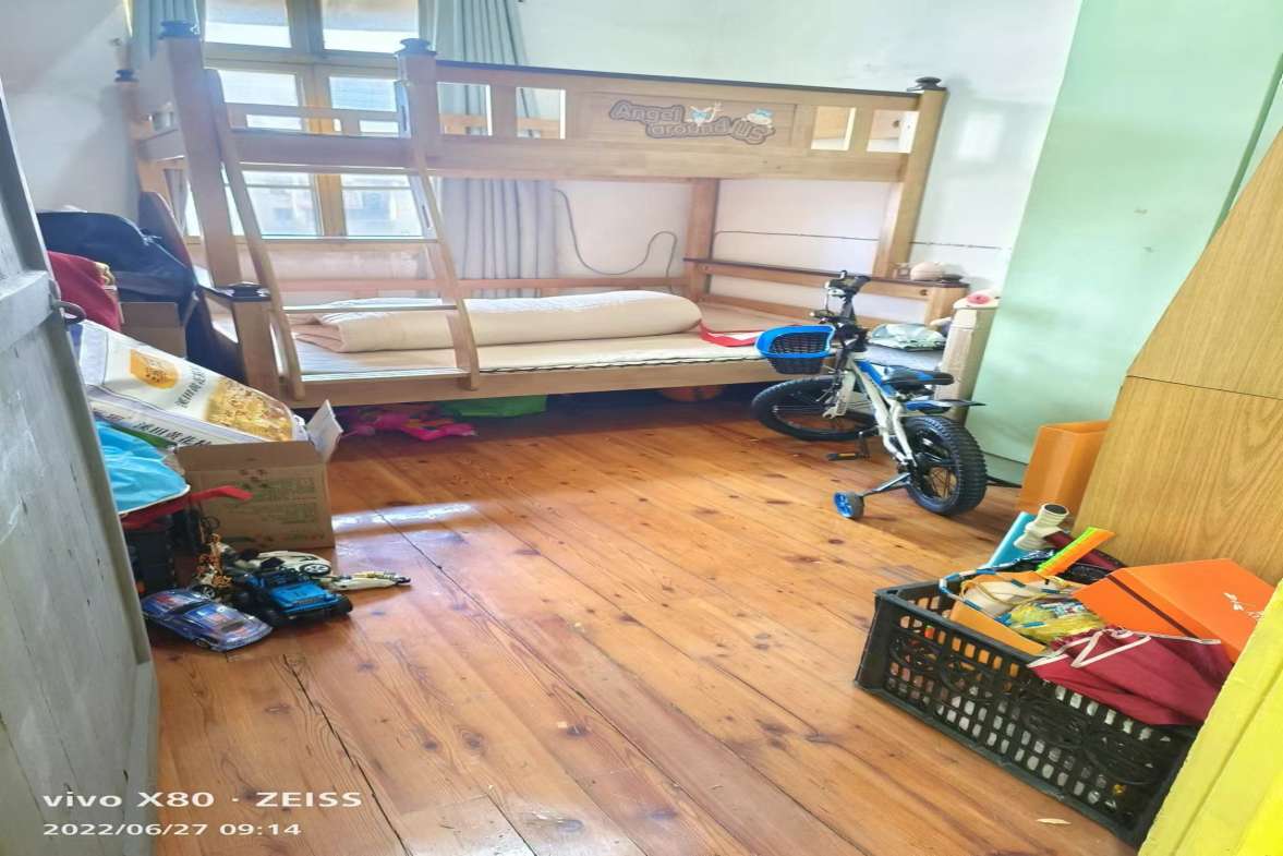 旁山冲  3室1厅1卫    26.8万客厅