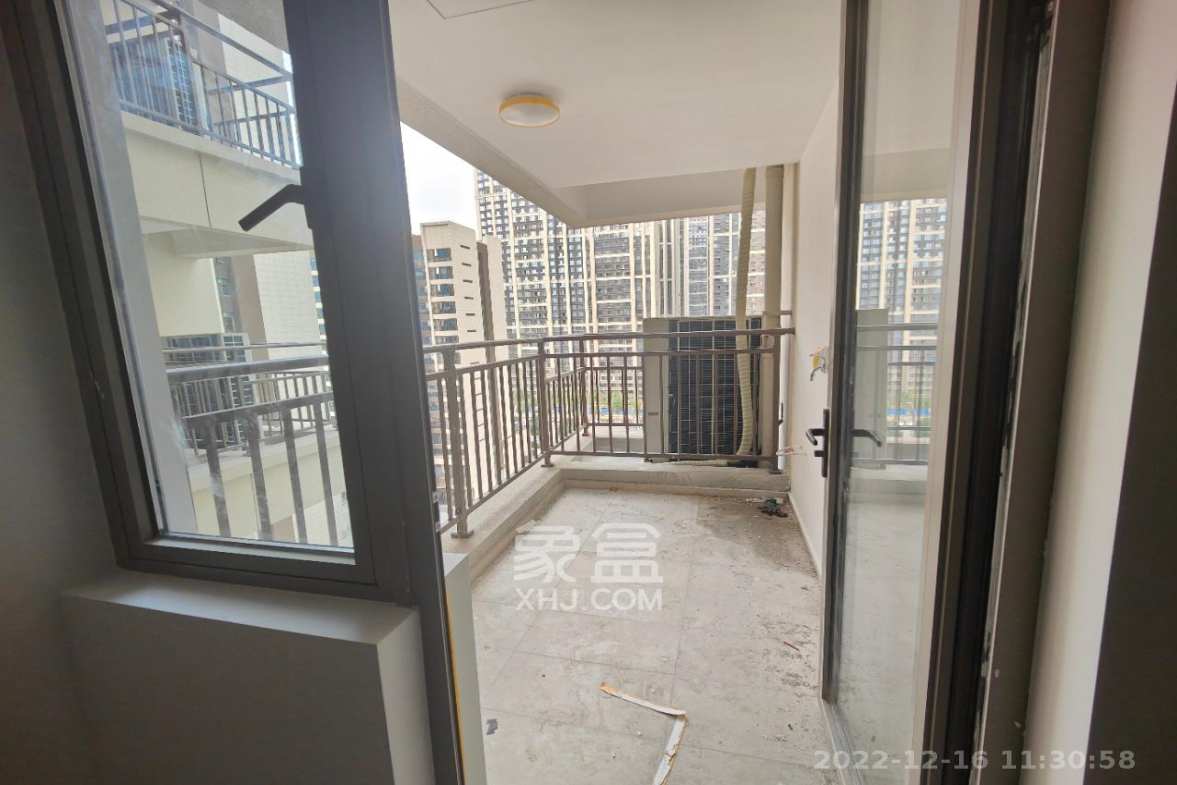 梅溪华府(新城金茂梦想华府) 4室2厅3卫 7500.00元/月 梅溪华府(新城金茂梦想华府) 4室2厅3卫 7500.00元/月室内图