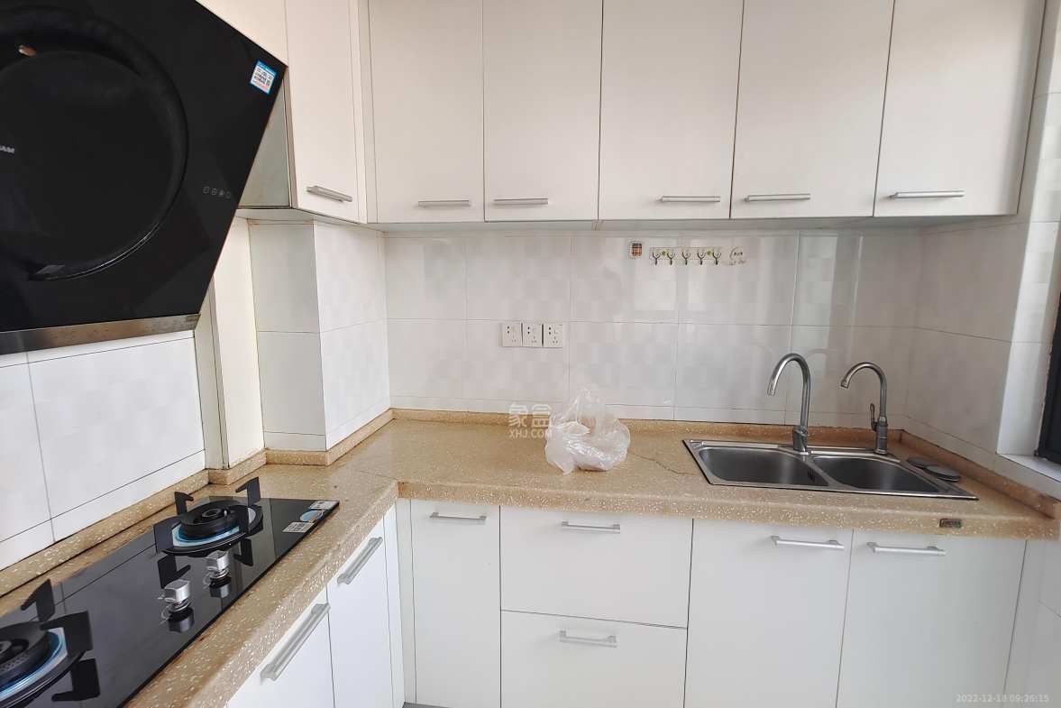 青园 3室1厅1卫 2700.0元/月 青园 3室1厅1卫 2700.0元/月室内图