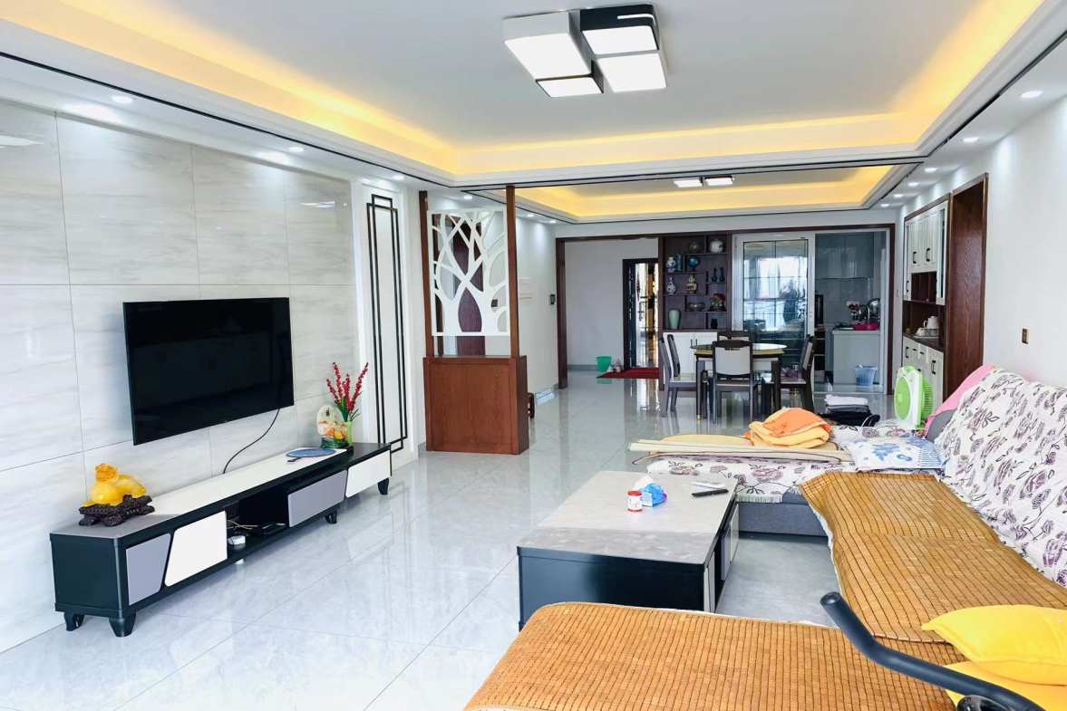 君华御庭  4室2厅2卫   2800.00元/月室内图