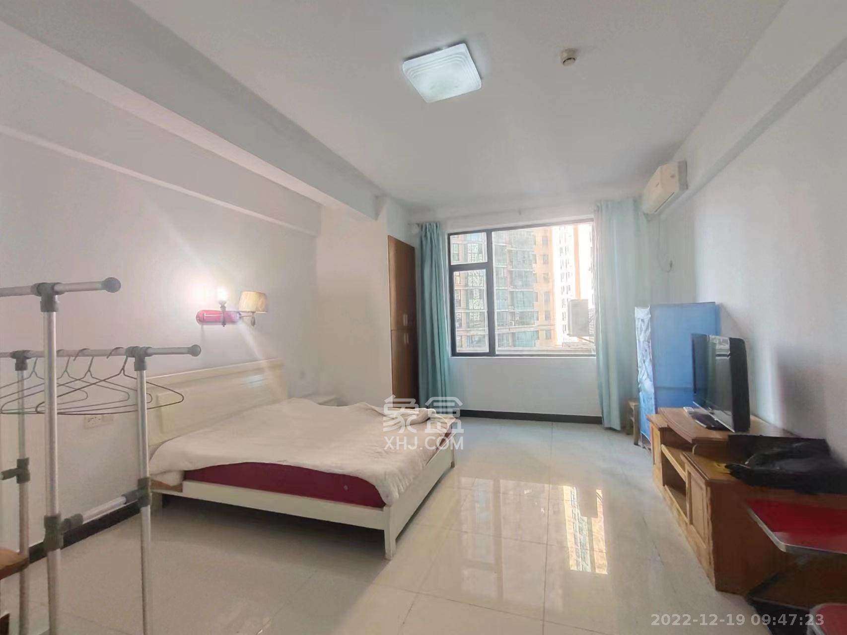 融圣国际 1室1厅1卫 1500.0元/月