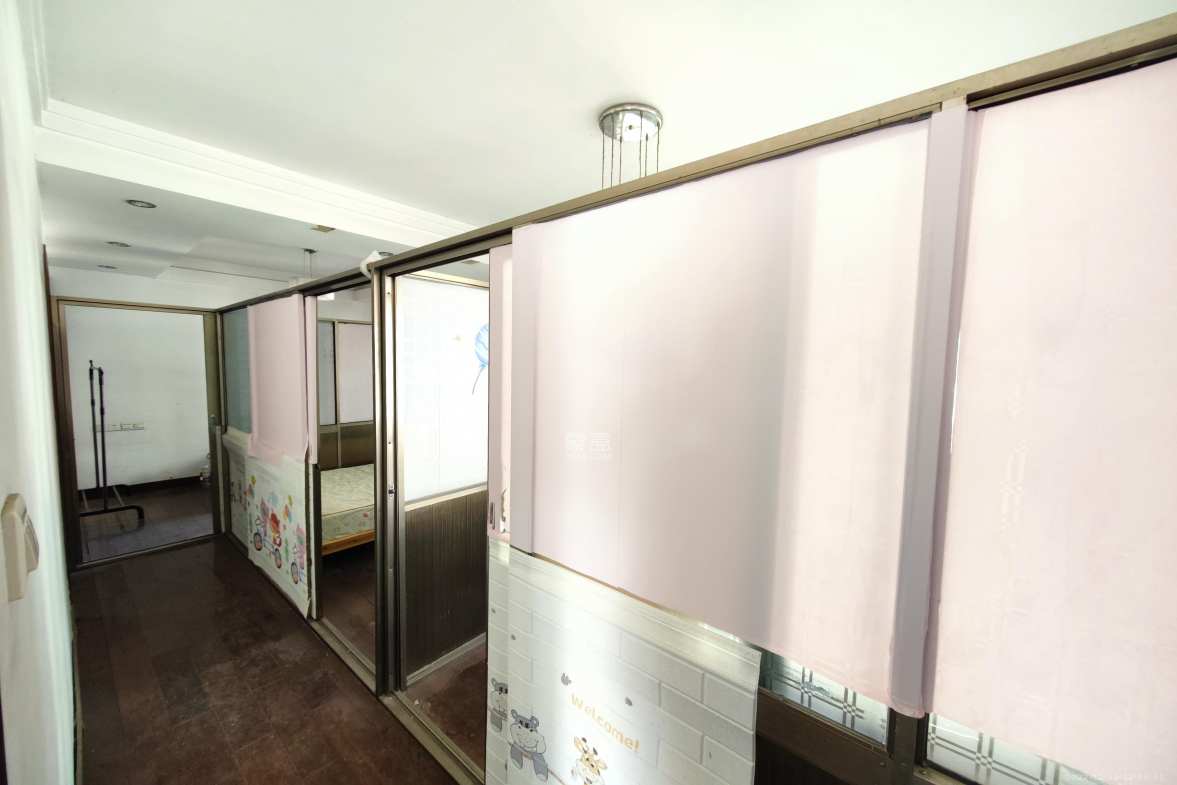 锦绣华天  4室2厅1卫    4200.0元/月室内图
