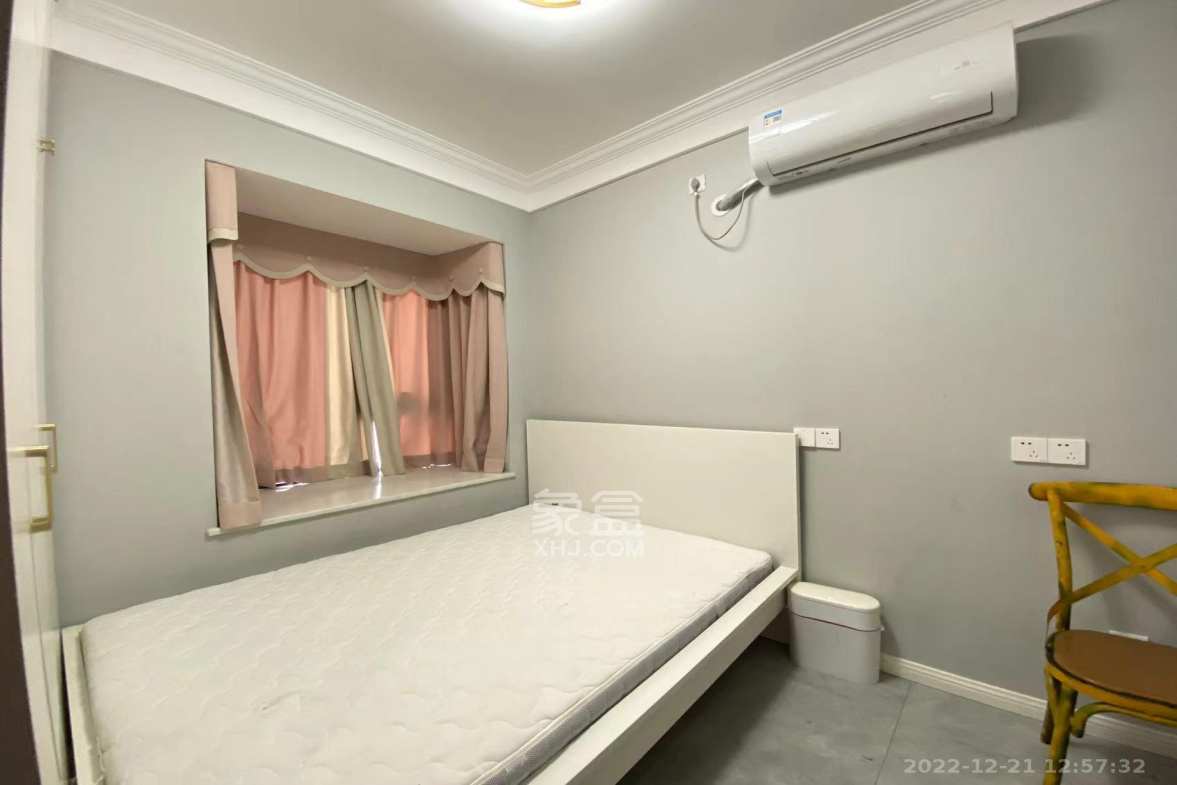 保利大都汇一期、二期  3室2厅2卫    3500.0元/月室内图