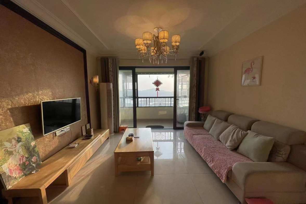 恒大南湖半岛  2室1厅1卫   2100.00元/月 恒大南湖半岛  2室1厅1卫   2100.00元/月室内图