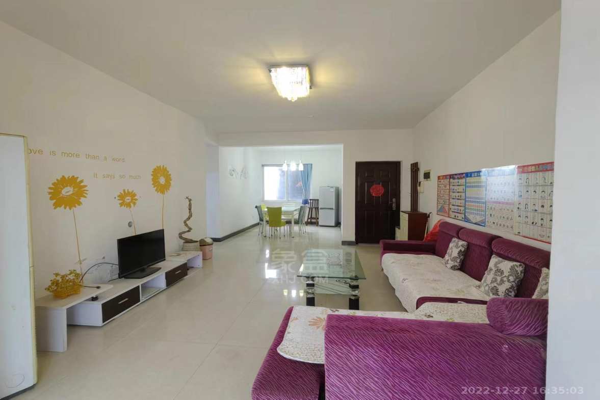 印象华都 3室2厅1卫 1500.00元/月 印象华都 3室2厅1卫 1500.00元/月室内图