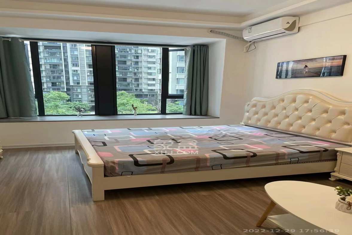 中建悦和城  1室1厅1卫    1500.0元/月室内图1