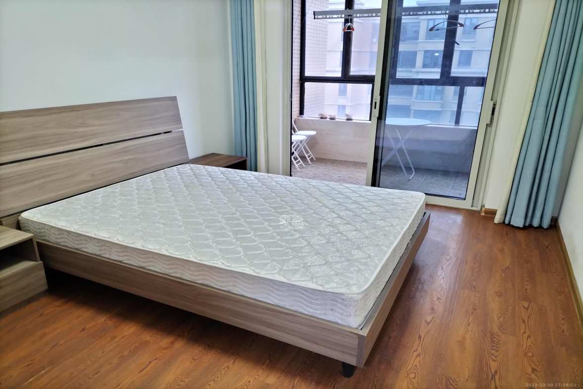 湘江雅颂居  3室2厅2卫    2800.0元/月室内图