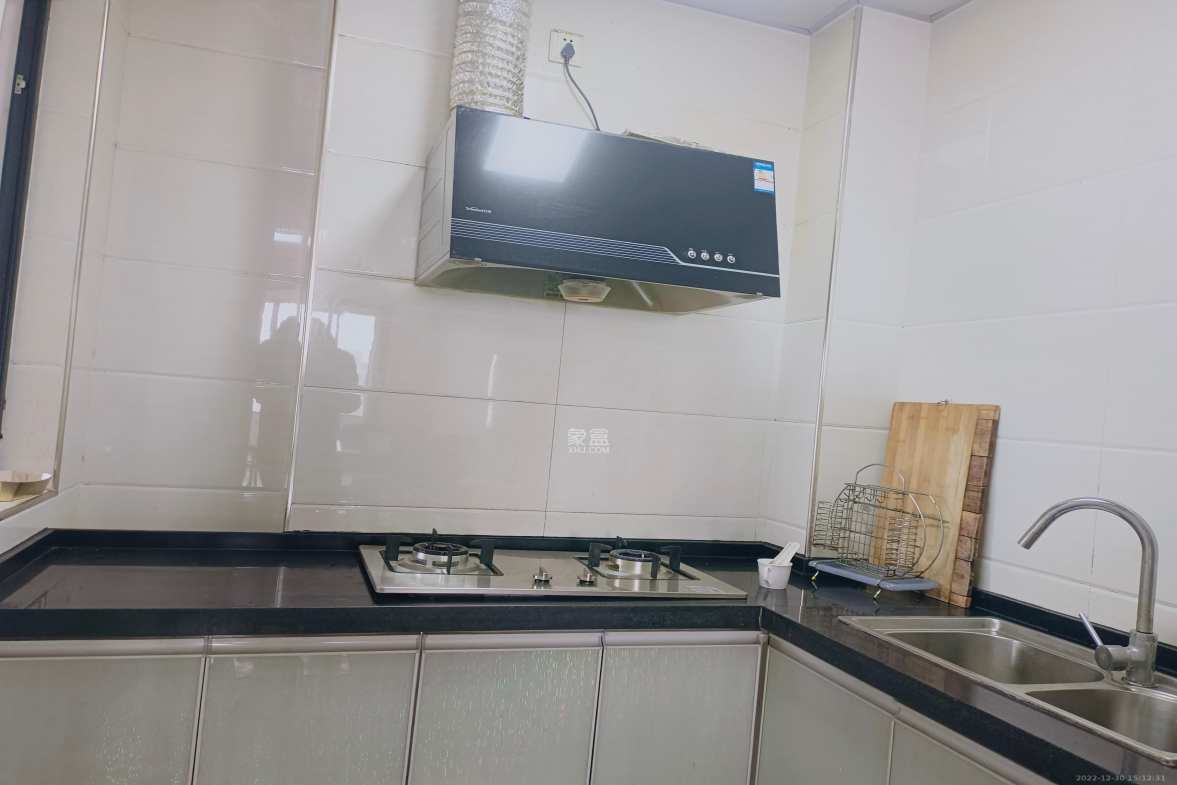 长房时代城  3室1厅1卫    2600.0元/月室内图