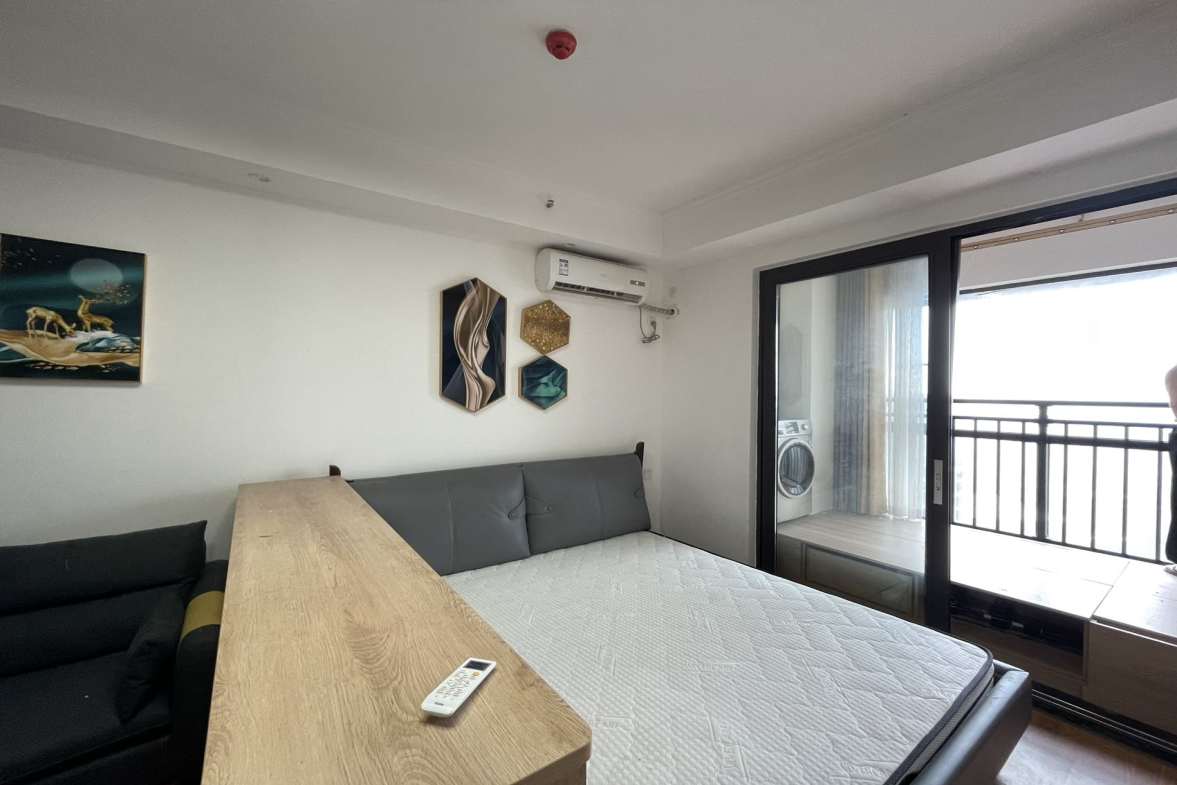 五江碧桂园城市广场 1室1厅1卫 1400.0元/月 五江碧桂园城市广场 1室1厅1卫 1400.0元/月户型图