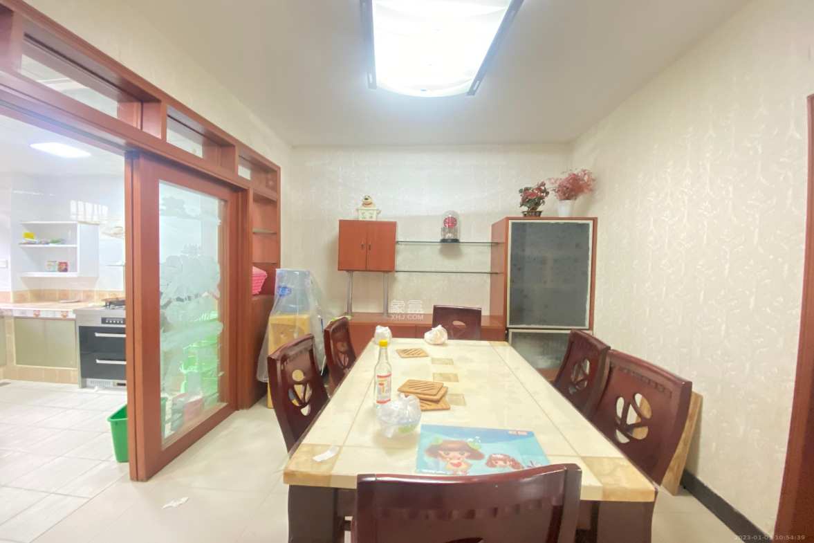 枫林美景  2室2厅1卫    2200.0元/月室内图