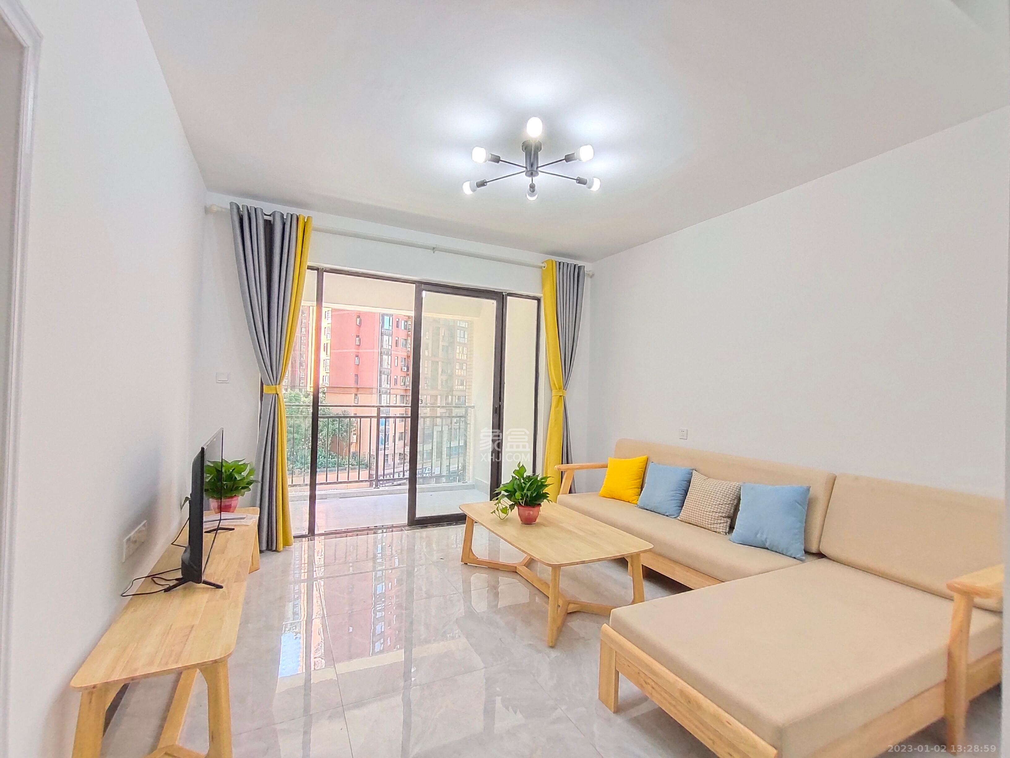 乾源国际 2室2厅1卫 1800.0元/月