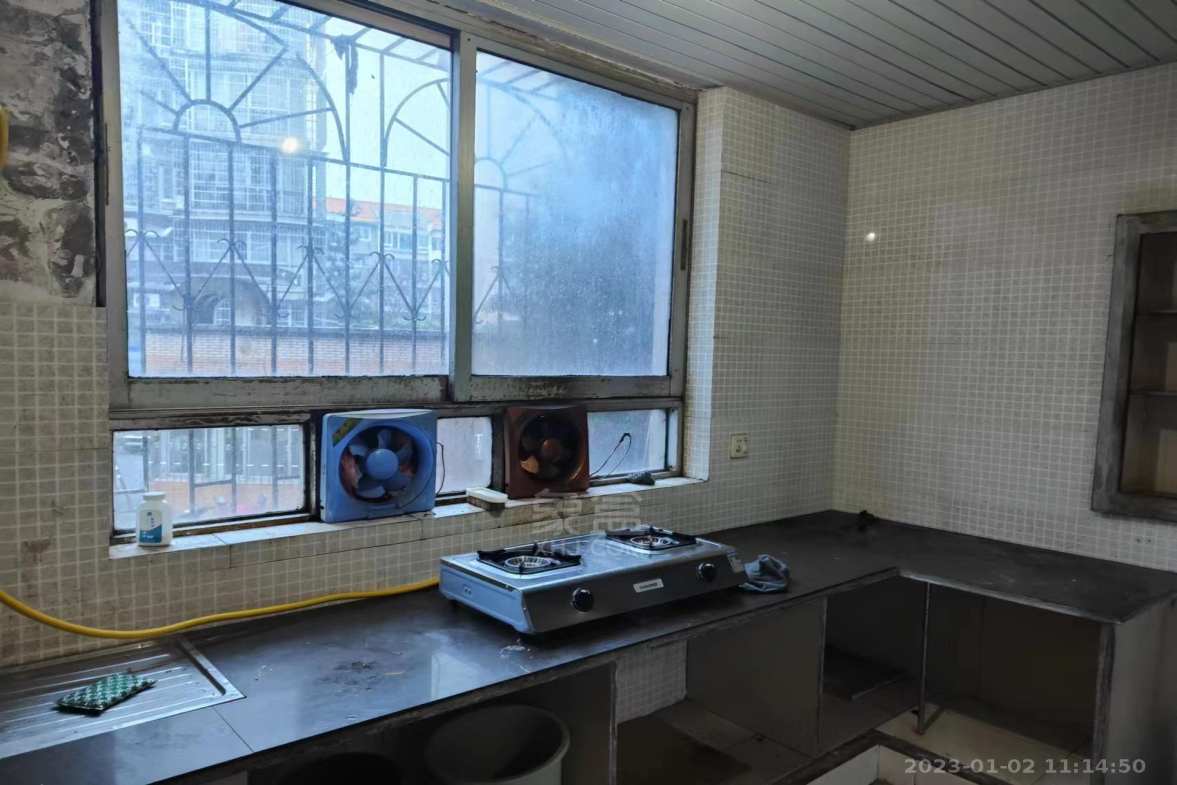 花园一村  3室2厅1卫   1000.00元/月室内图