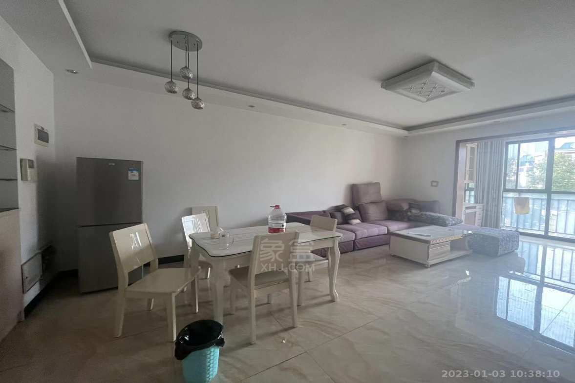 嘉盛华府  2室2厅1卫   1600.00元/月室内图