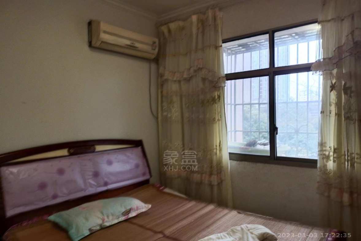 火炬三村  2室2厅1卫   1200.00元/月室内图